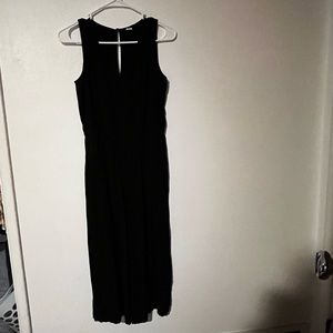 Old Navy Sleeveless Crinkled Jump Suit